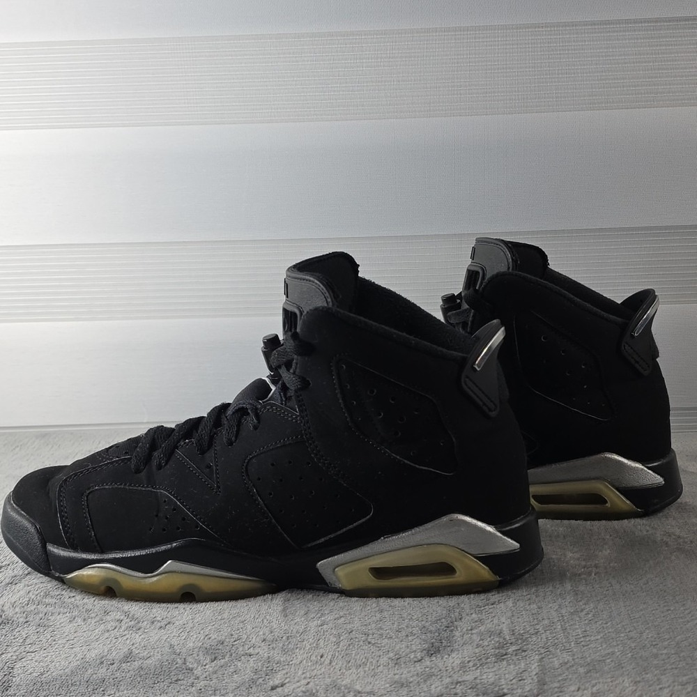 Size 7 (GS) - Jordan 6 Retro Mid Chrome - Picture 3 of 8